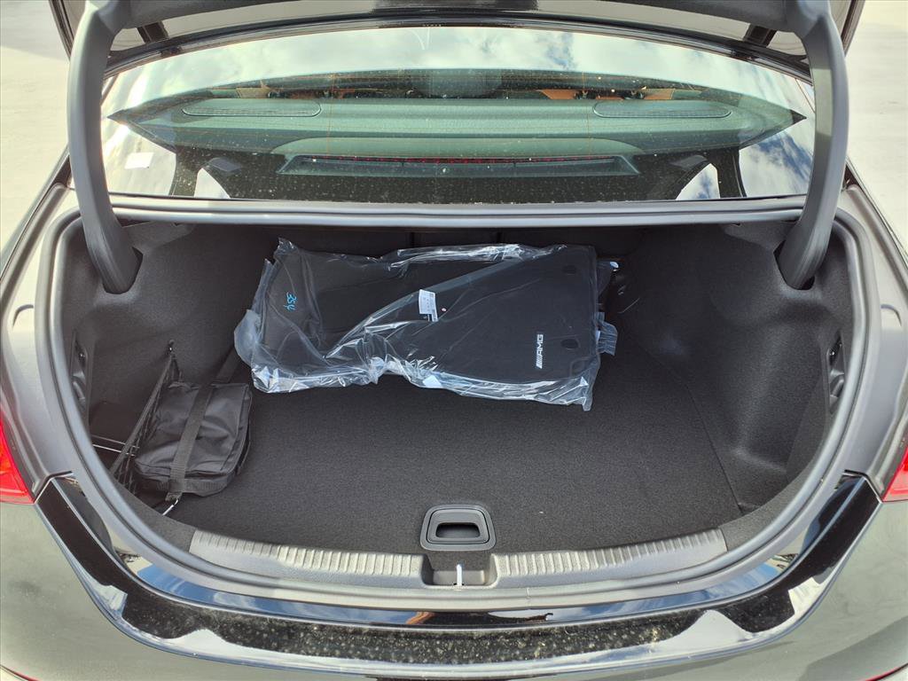 2025 Mercedes Benz C 300 photo 23