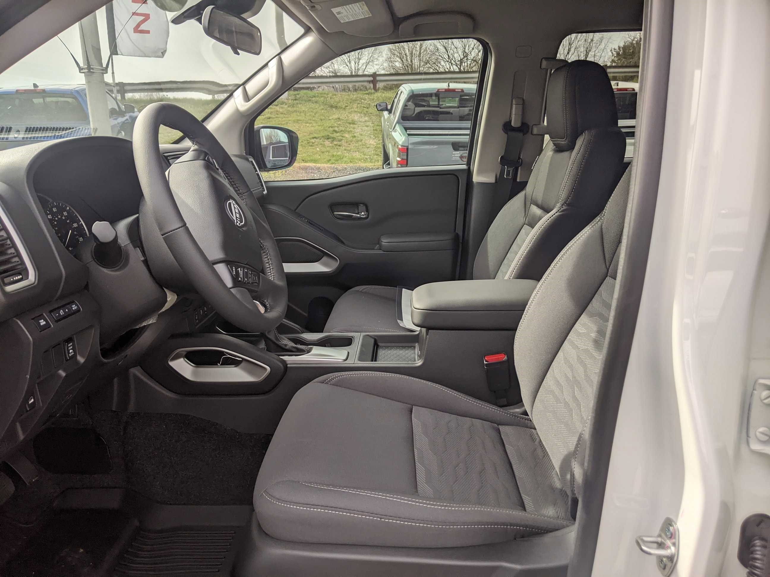 New 2024 Nissan Frontier Crew Cab Hardbody Edition Truck in WinstonSalem 2N4422 Modern