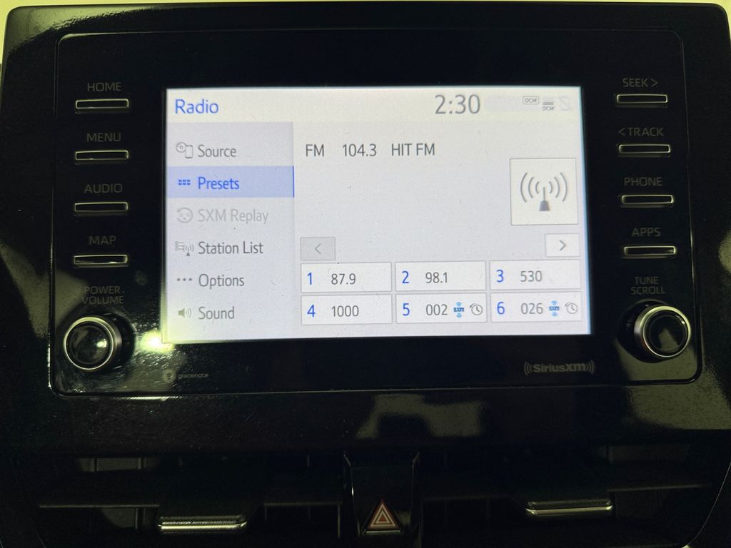 2023 Toyota Camry SE photo 11