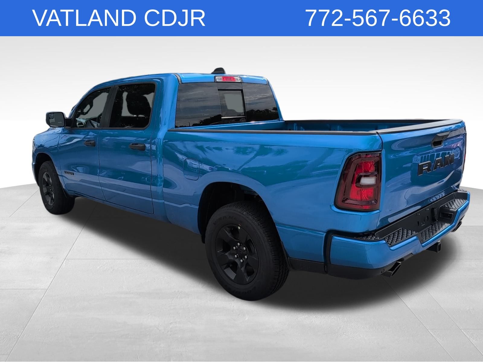 2025 Ram 1500 Tradesman photo 4