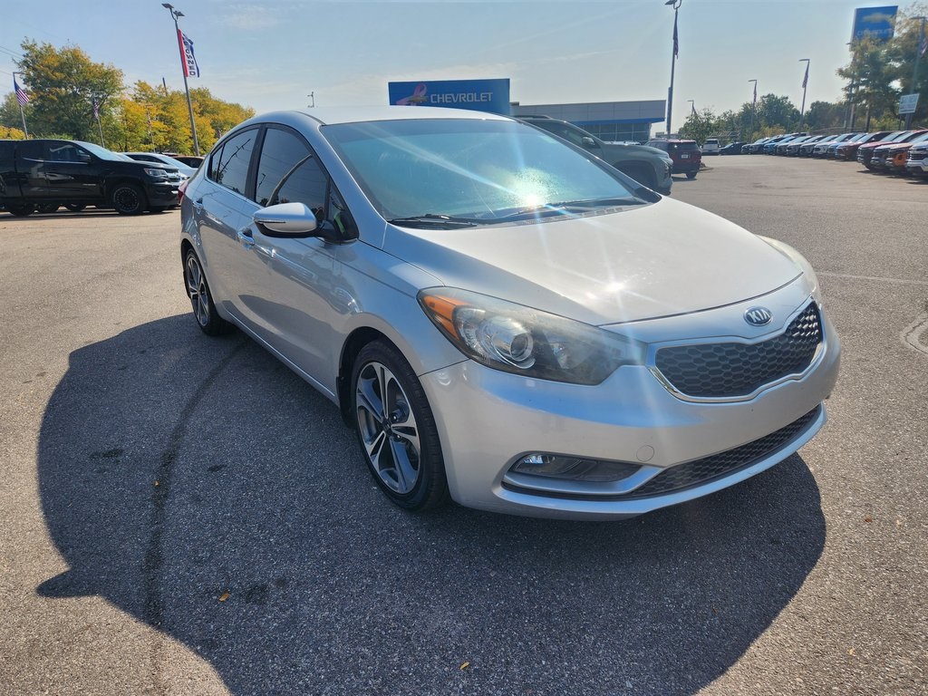 2016 Kia Forte EX photo 3