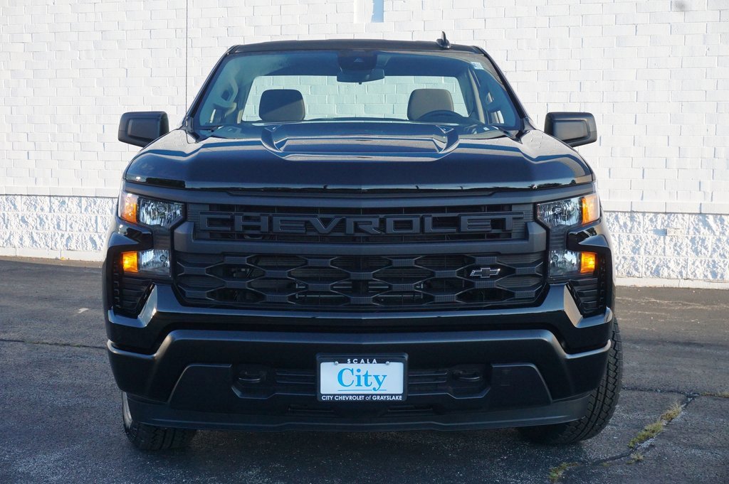 2026 Chevrolet Silverado 1500 photo 3