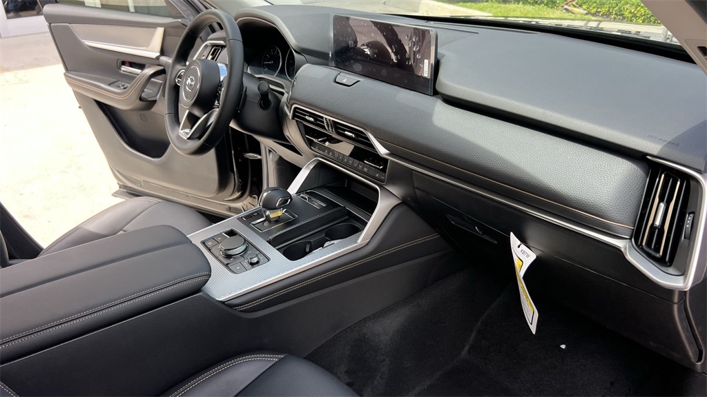 2025 Mazda CX-90 3.3 Turbo Preferred photo 32