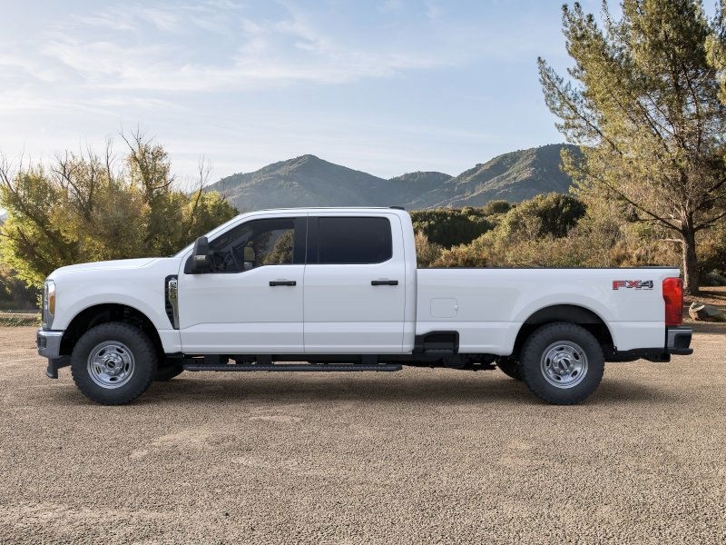 2024 Ford F-250 XL photo 3