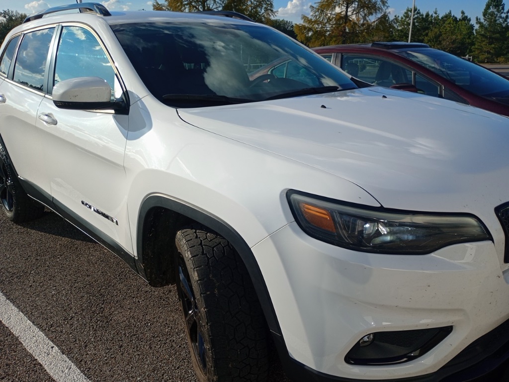 2021 Jeep Cherokee Altitude photo 3