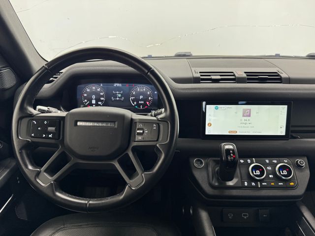 2021 Land Rover Defender 90 X-Dynamic S photo 3