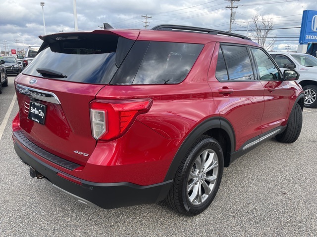 2021 Ford Explorer XLT photo 4