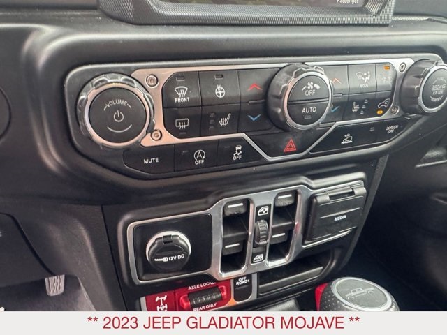 2023 Jeep Gladiator Mojave photo 17