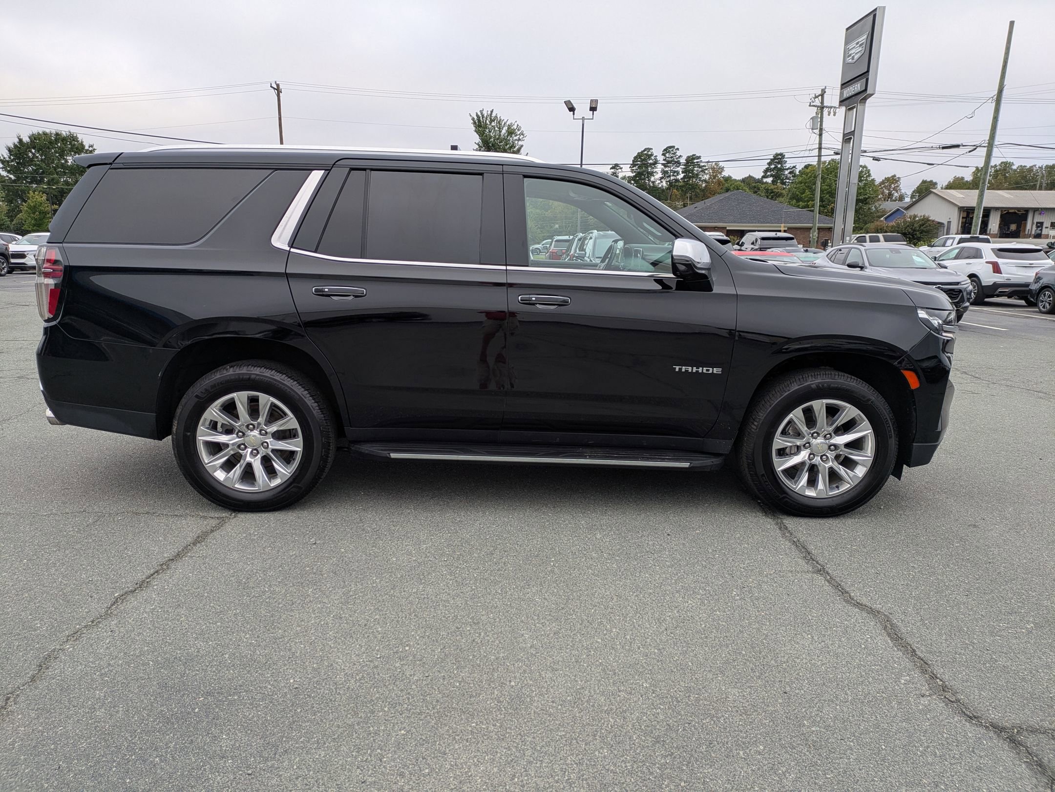 2021 Chevrolet Tahoe Premier photo 4