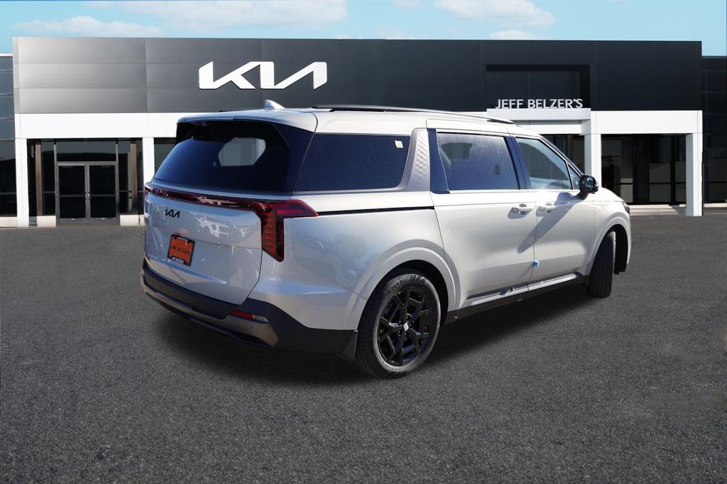 2026 Kia Carnival SX Prestige photo 2