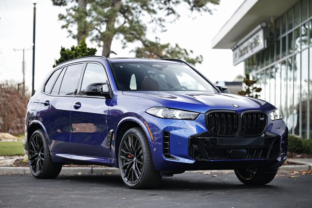 2026 BMW X5 M60i's photo