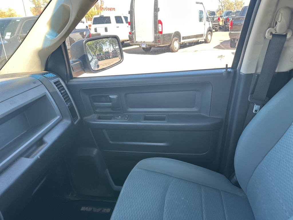 2014 Ram 1500 Tradesman photo 11