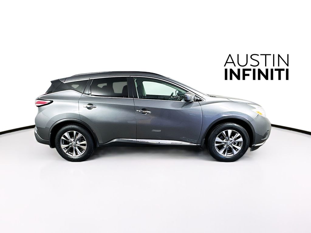 2016 Nissan Murano SV photo 8