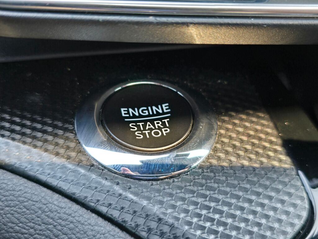2023 Ford Explorer ST photo 28