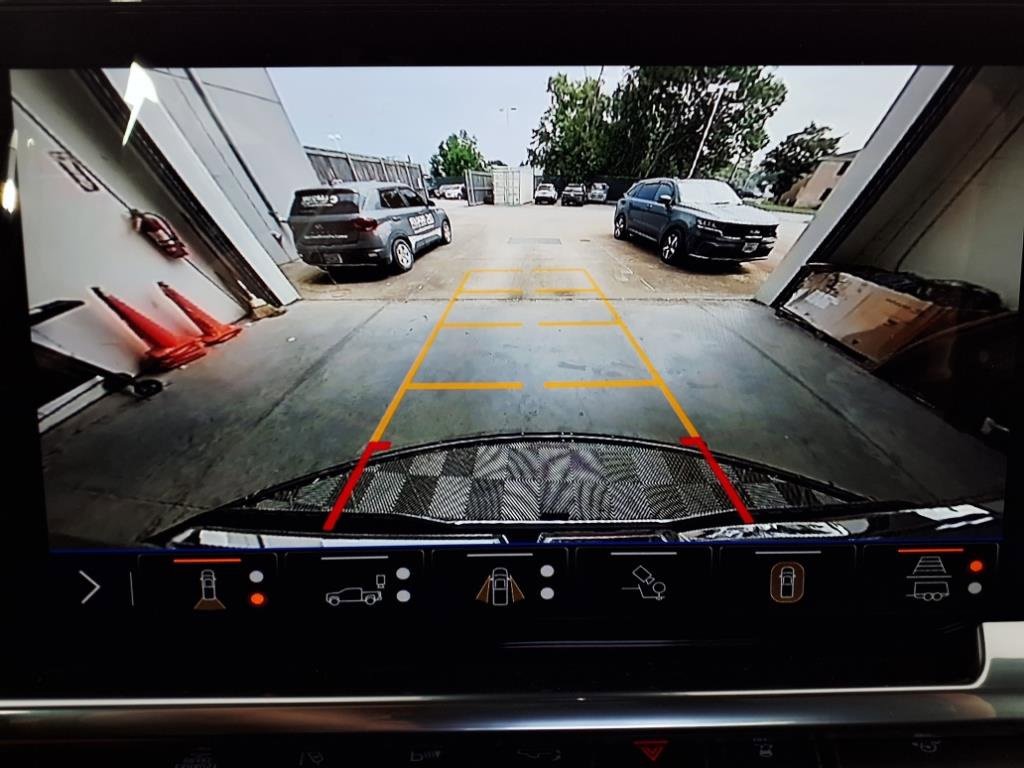 2025 Gmc Sierra 2500 HD SLE photo 4