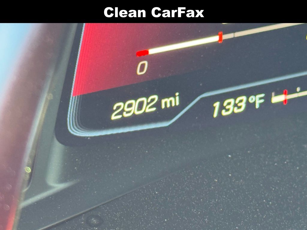 2024 Chevrolet Corvette Stingray 3LT photo 2