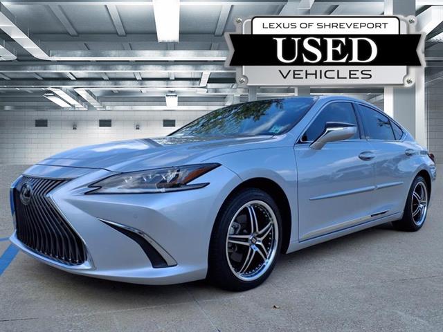 2019 Lexus ES
