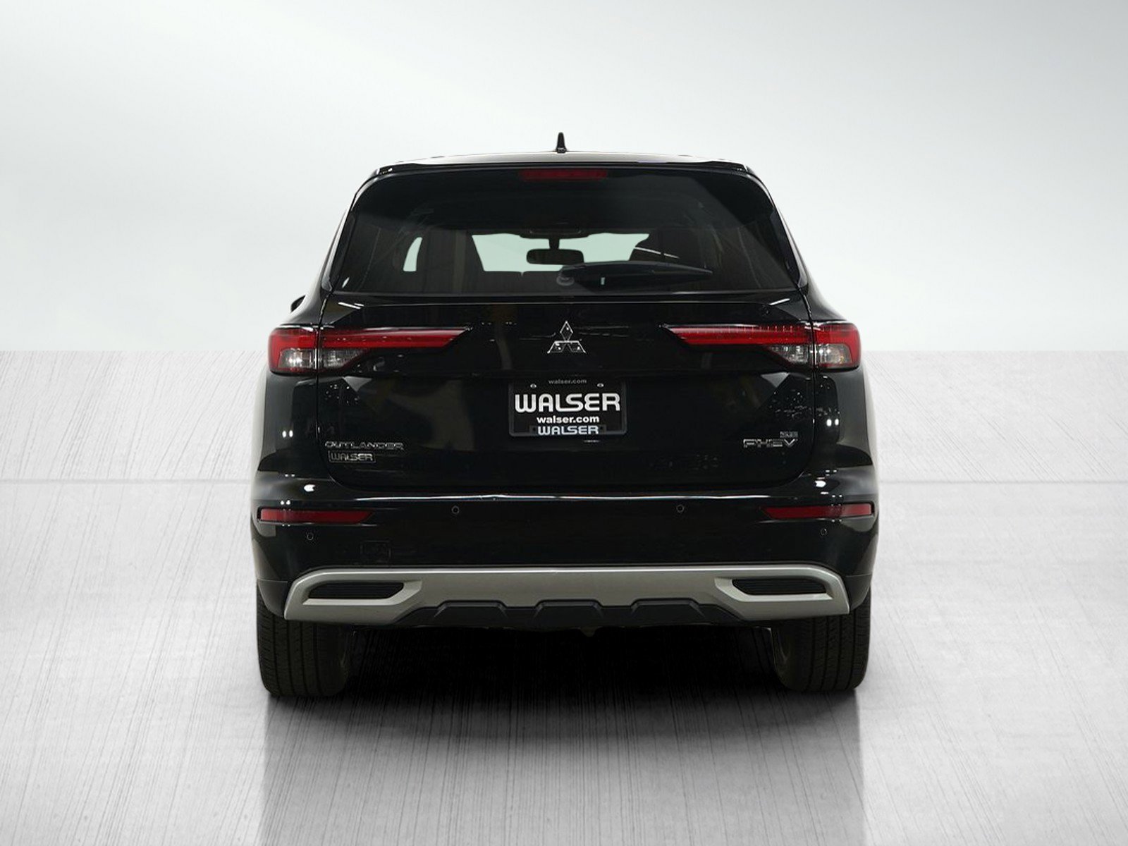 2023 Mitsubishi Outlander PHEV SE photo 4