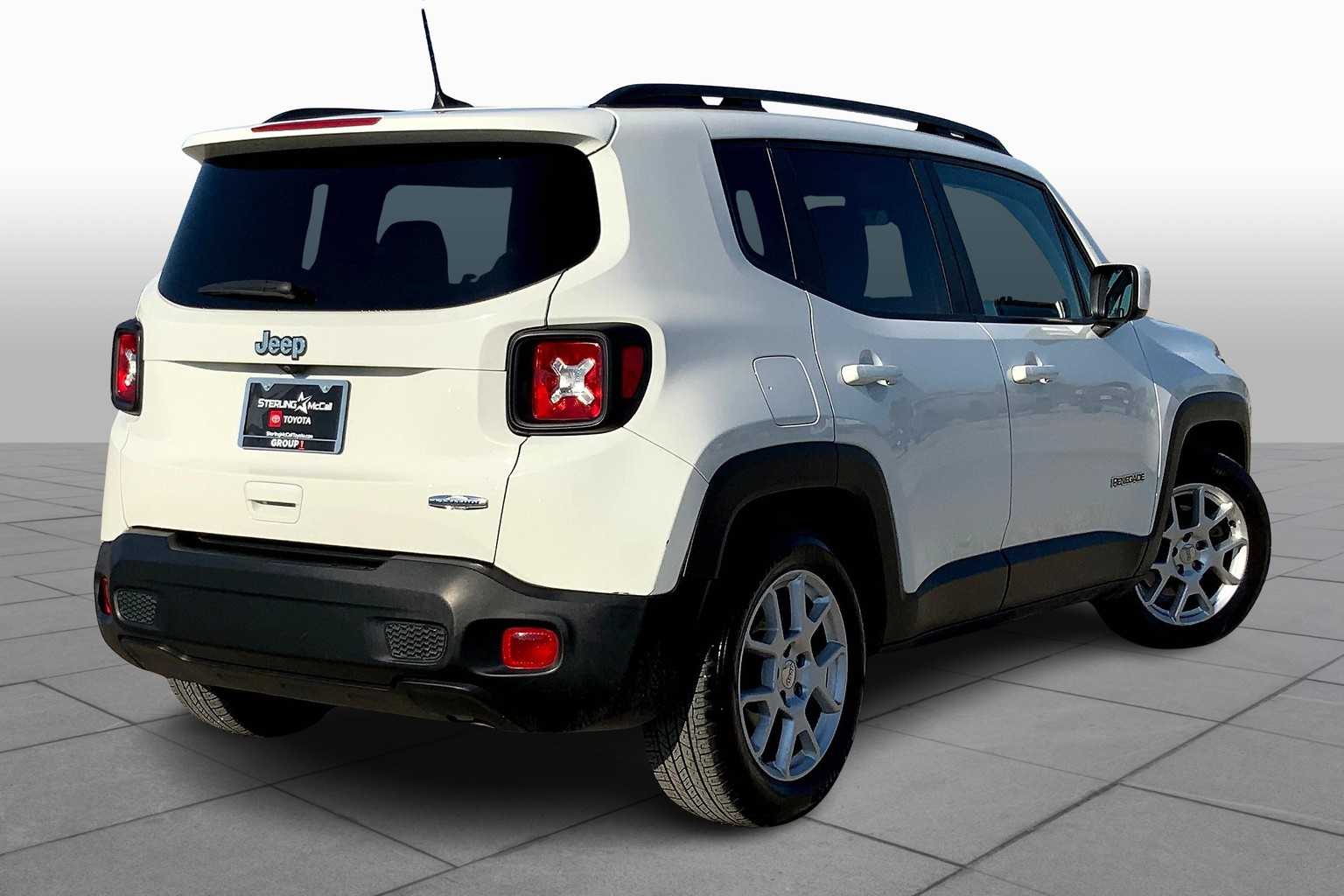 2021 Jeep Renegade Latitude photo 11