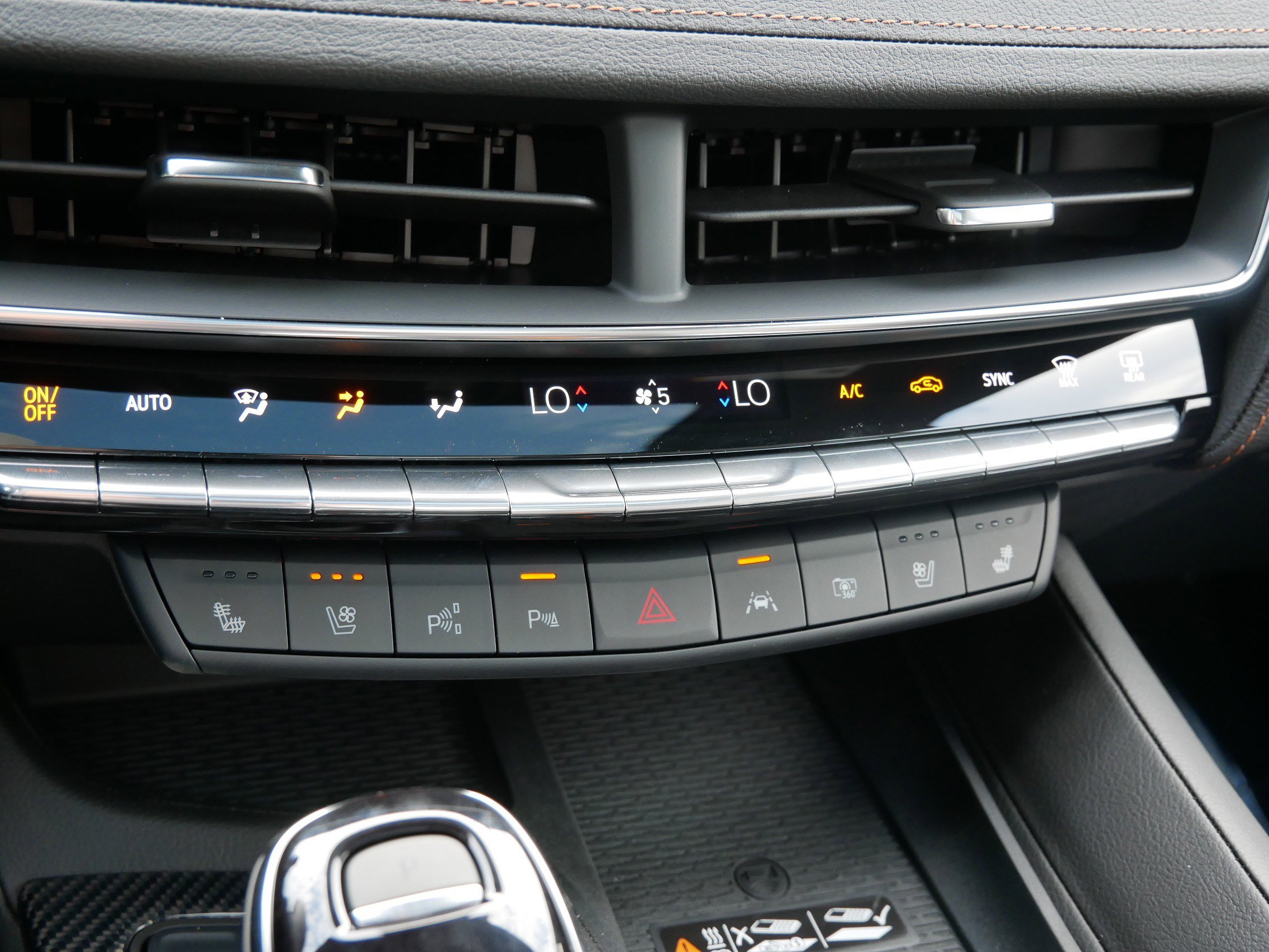 2026 Cadillac CT5 V photo 23