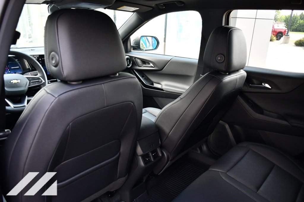 2026 Chevrolet Equinox LT photo 26