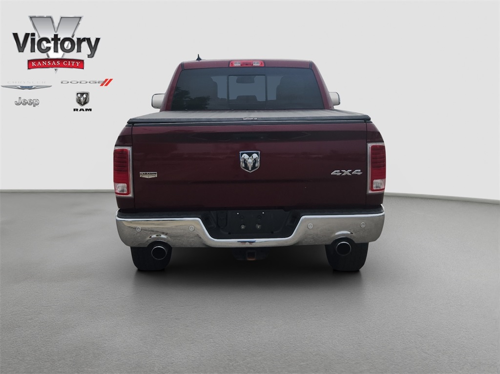 2017 Ram 1500 Laramie photo 2
