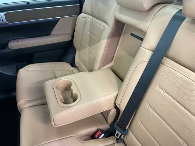 2025 Hyundai Santa Fe Limited Sport photo 29