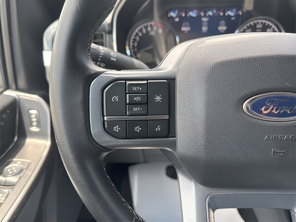 2023 Ford F-150 XLT photo 23