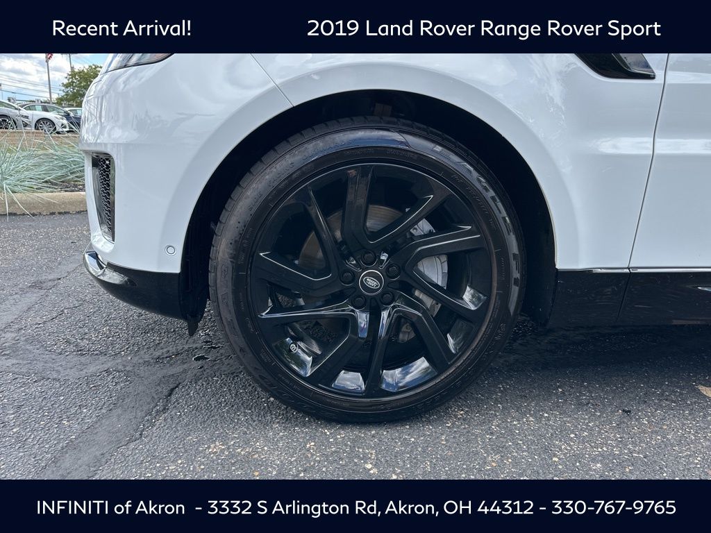 2019 Land Rover Range Rover Sport HSE photo 17