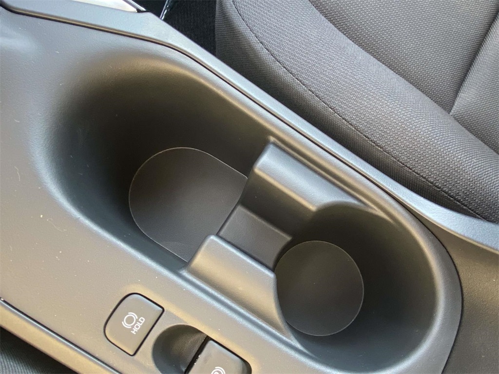 2026 Toyota Corolla LE photo 28