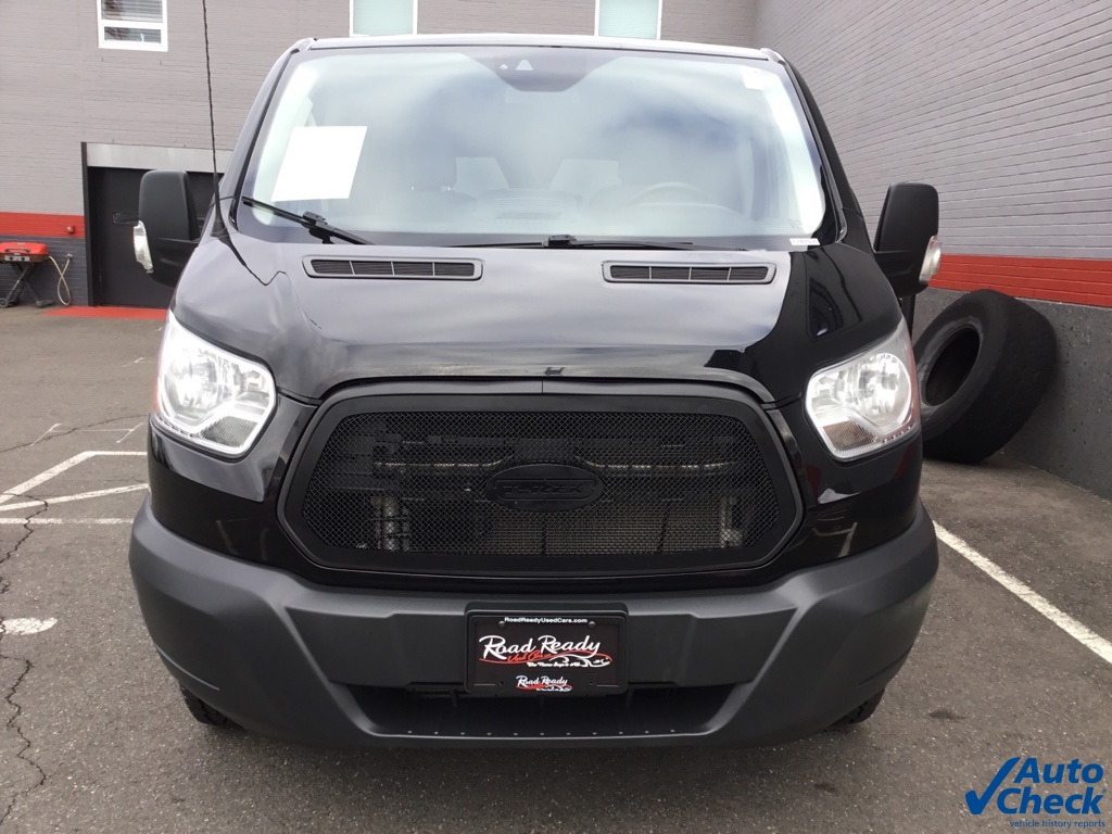 2017 Ford Transit photo 4