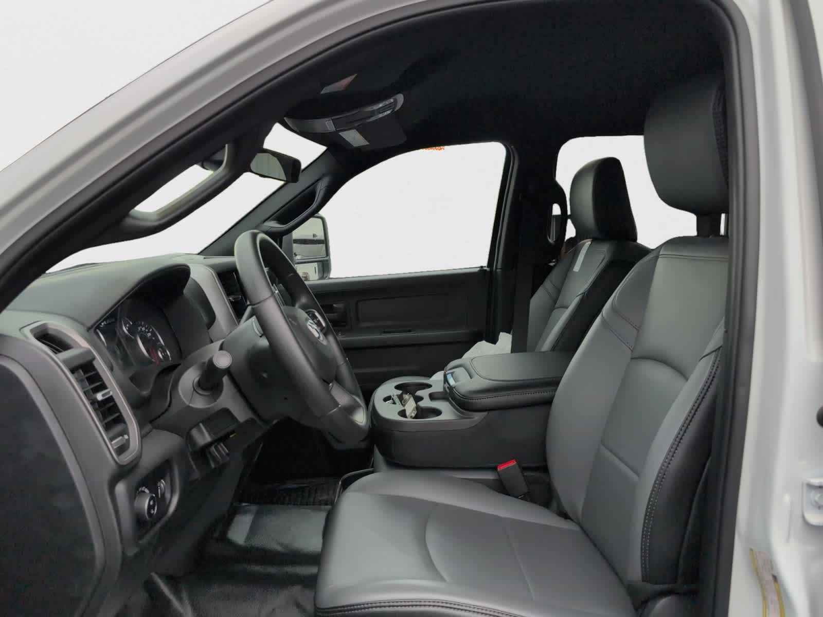 2025 Ram 2500 Tradesman photo 10