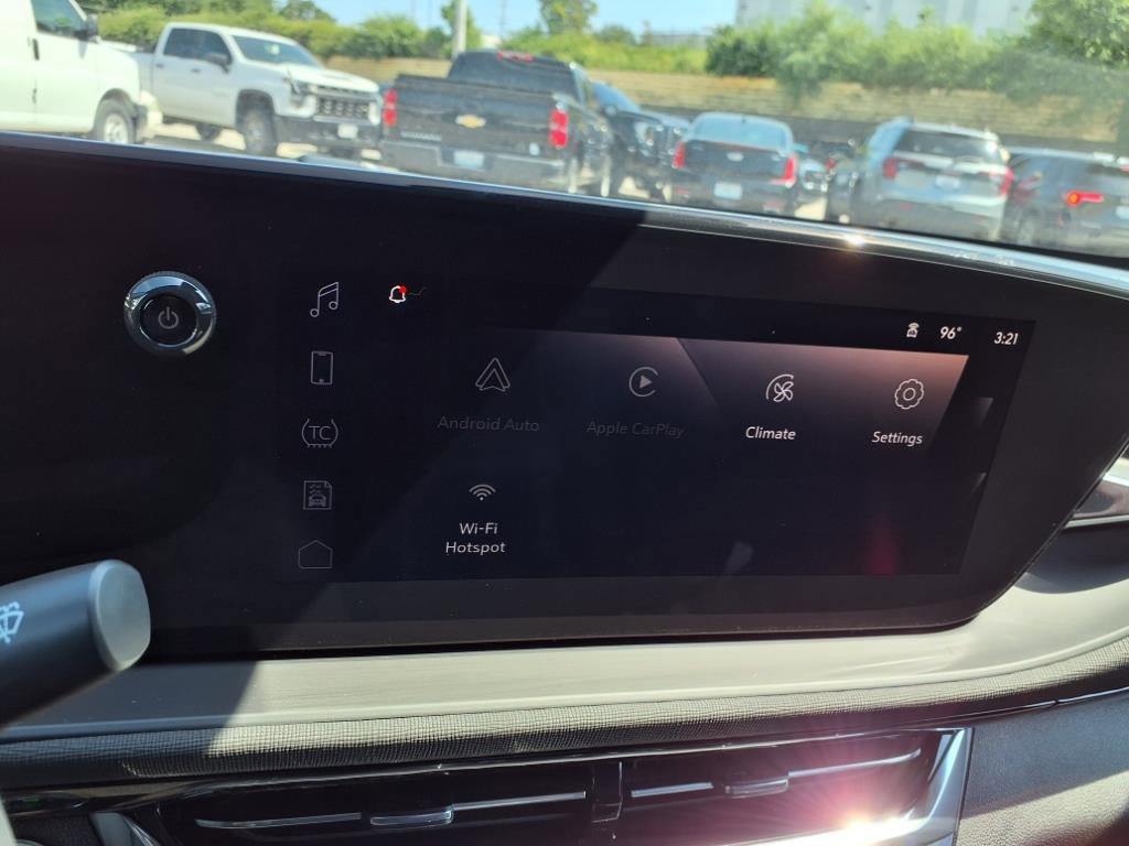 2025 Buick Envista ST photo 3