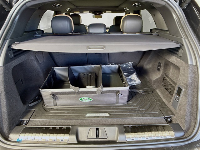2025 Land Rover Range Rover Sport SE photo 26