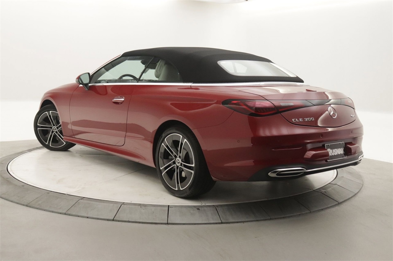2026 Mercedes Benz CLE 300 4MATIC Cabriolet photo 2