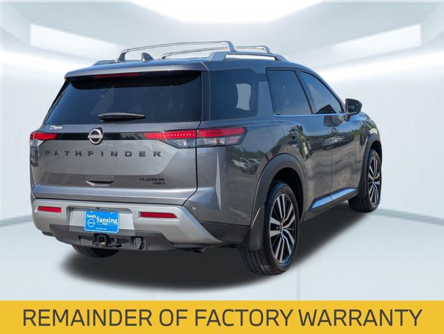 2024 Nissan Pathfinder Platinum photo 4
