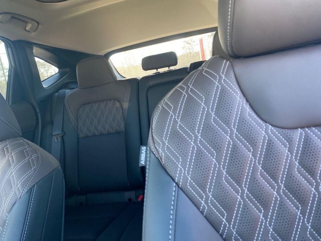 2025 Nissan Murano Platinum photo 24
