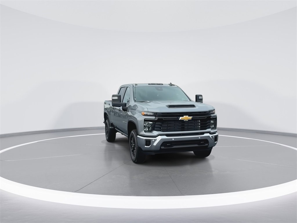 2026 Chevrolet Silverado 2500HD Work Truck photo 3