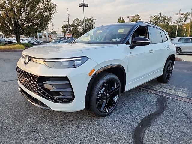 Volkswagen Tiguan ホワイト SUV 2021 Volkswagen Tiguan Review: Highway Haven