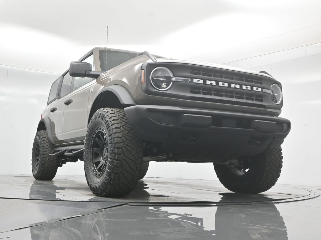 2025 Ford Bronco Big Bend photo 44