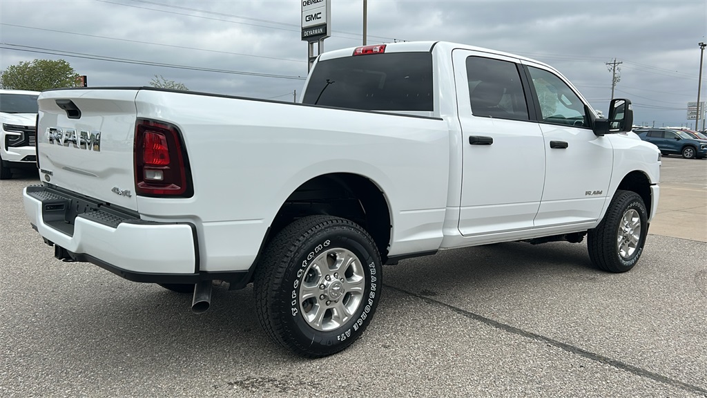 2025 Ram 2500 Big Horn photo 3