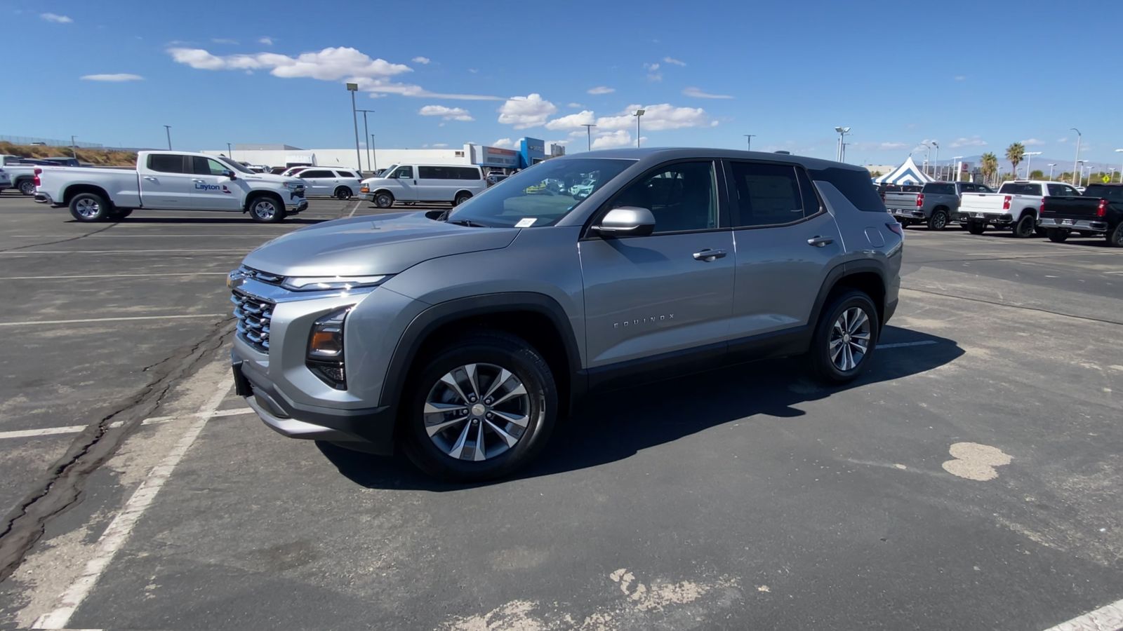2026 Chevrolet Equinox LT photo 4