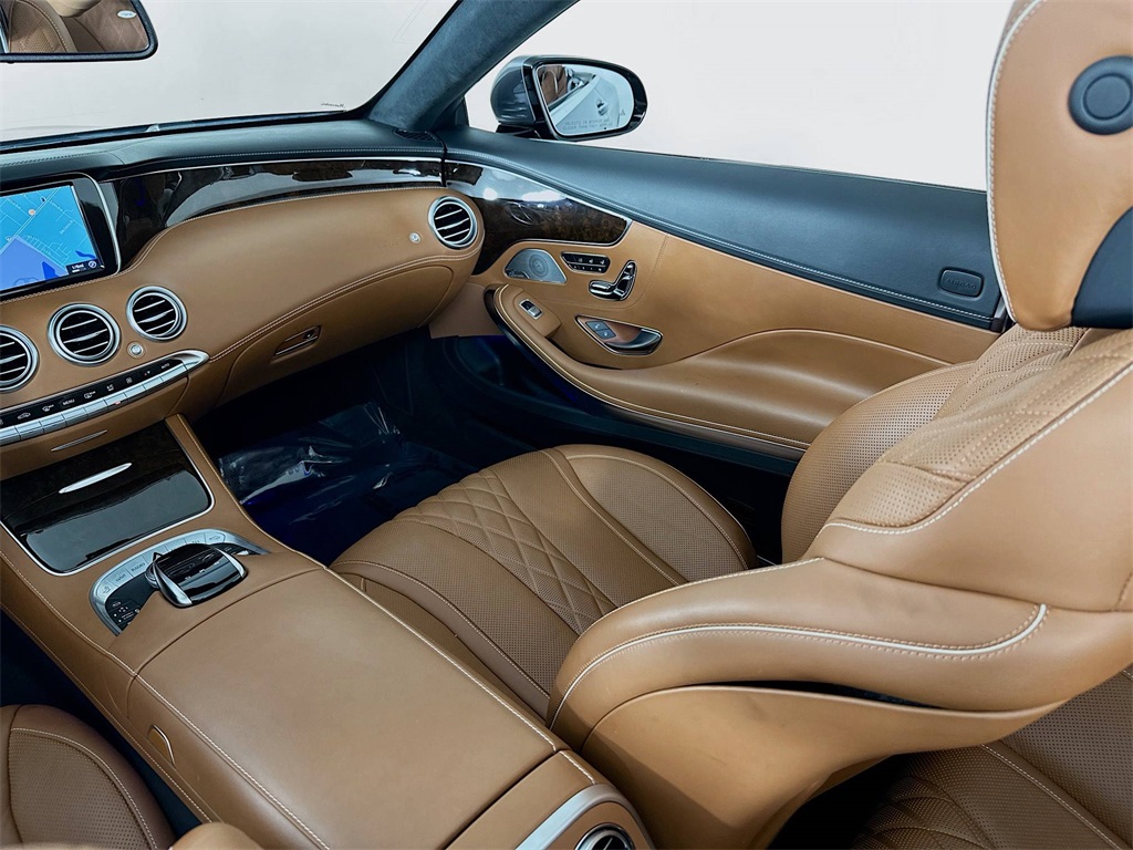 2017 Mercedes Benz S 550 photo 22