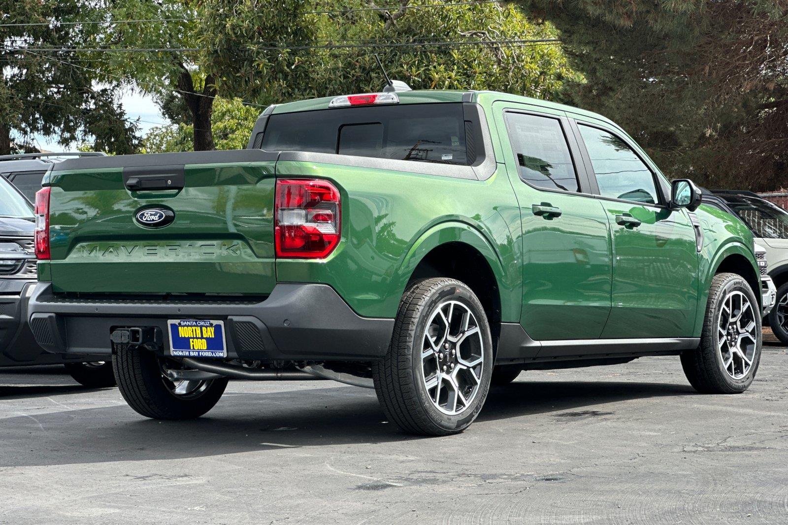 2025 Ford Maverick Lariat photo 3