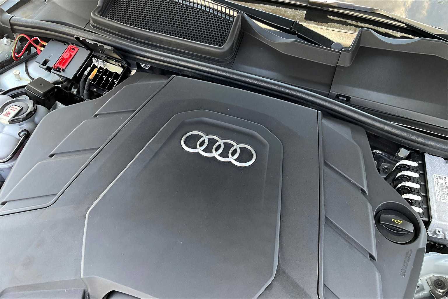 2021 Audi Q7 Premium Plus photo 26