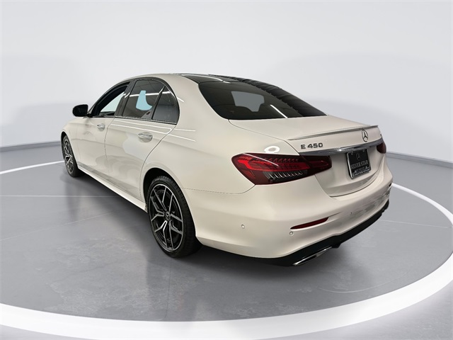 2023 Mercedes Benz E 450 4MATIC photo 3