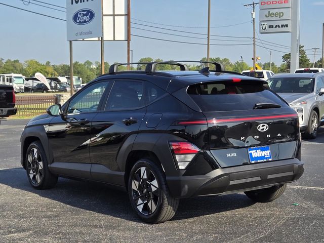 2024 Hyundai Kona SEL photo 2