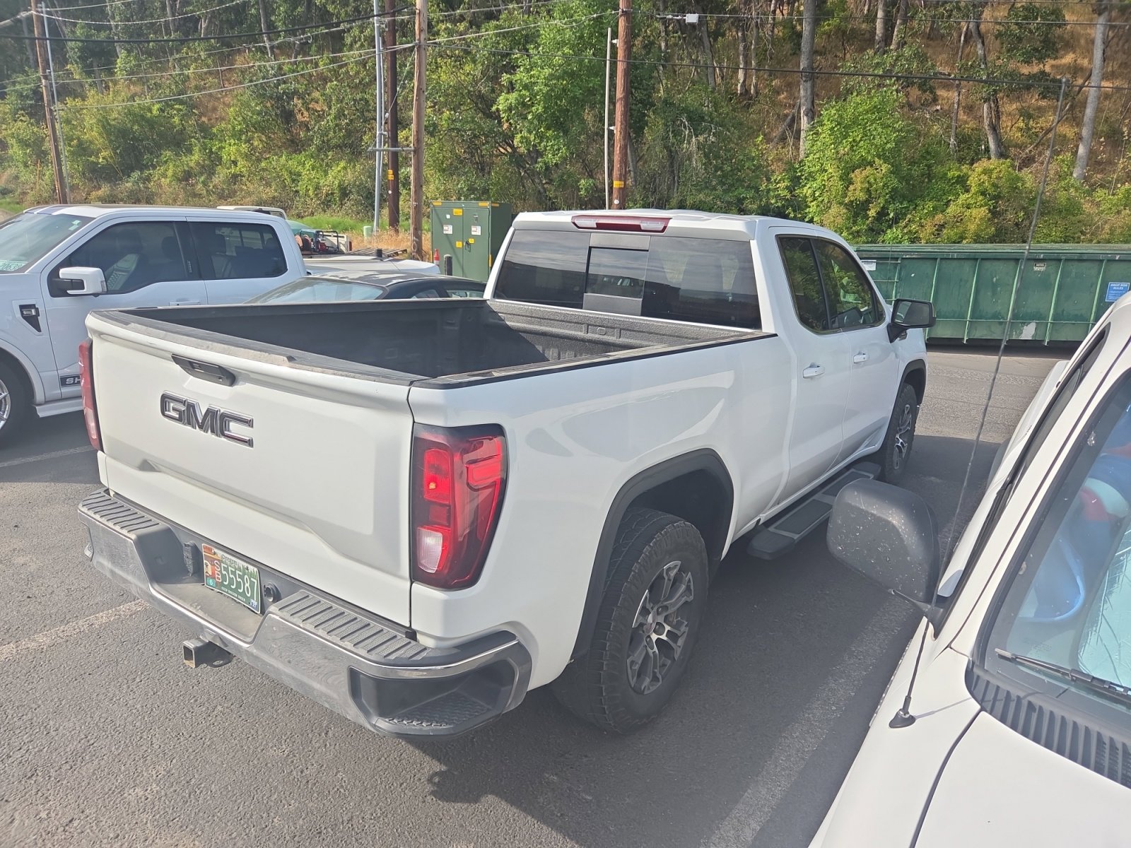 2021 Gmc Sierra 1500 SLE photo 4