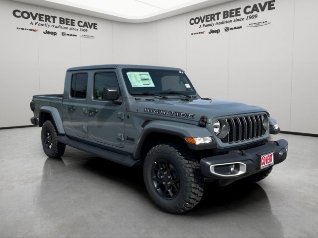 2025 Jeep Gladiator High Tide's photo