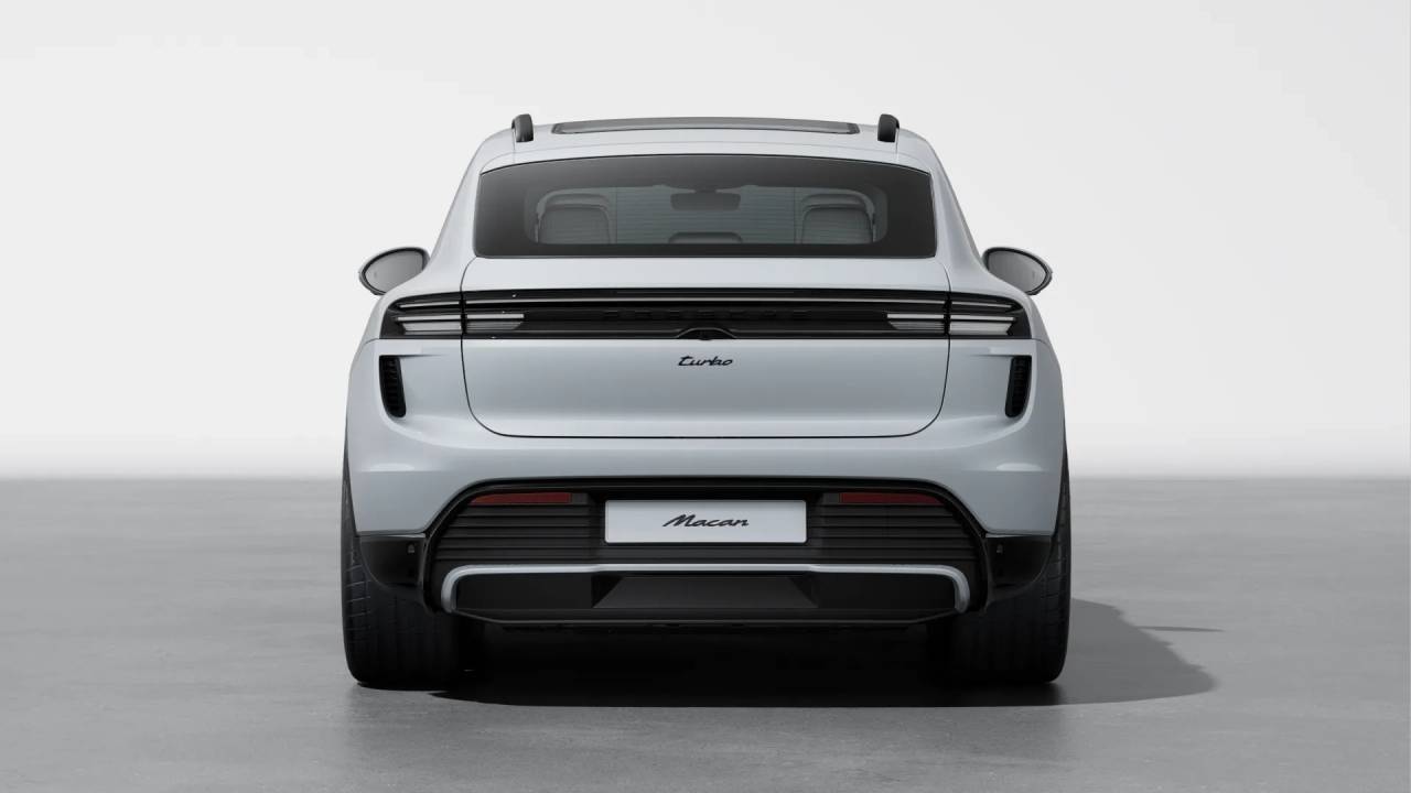 2025 Porsche Macan Turbo Electric photo 8